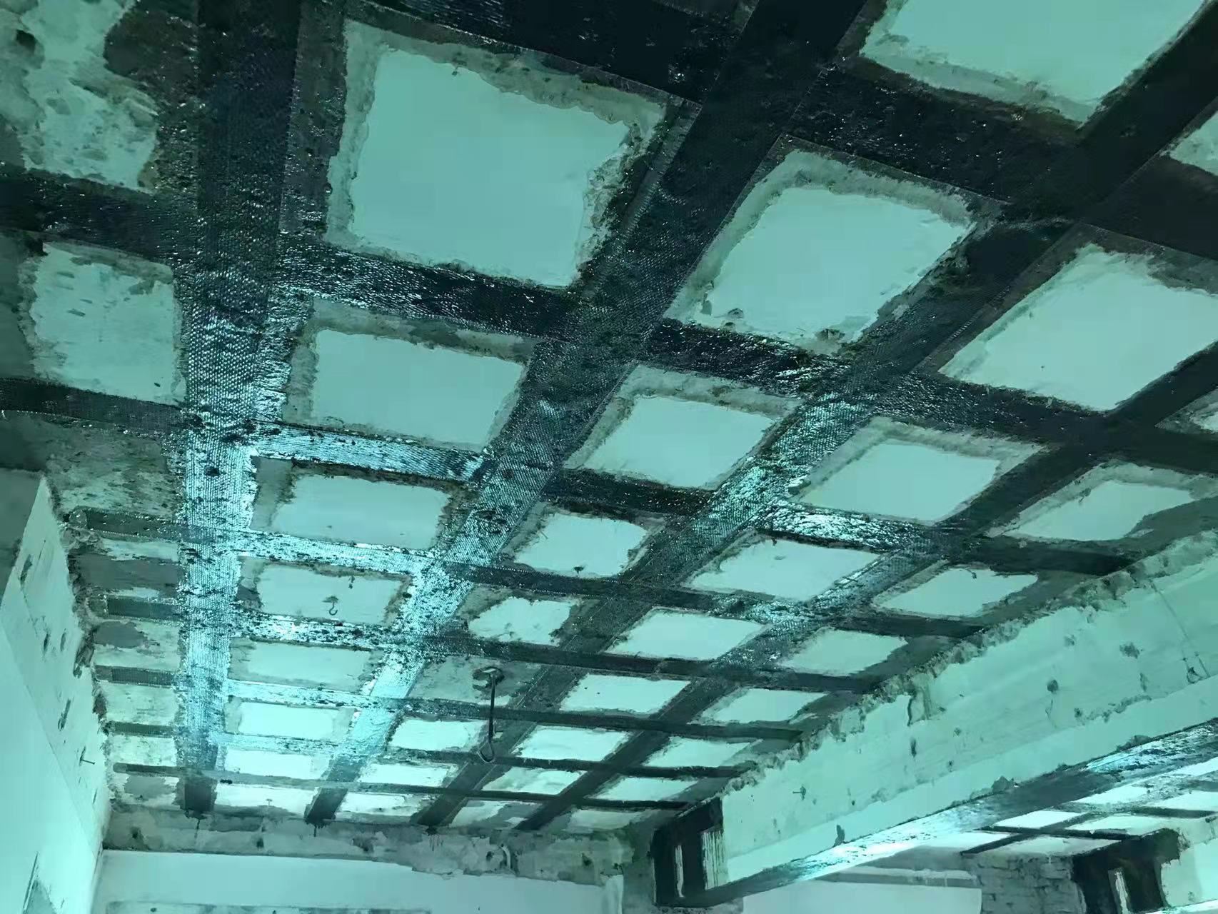 正定粘碳纤维布施工工艺